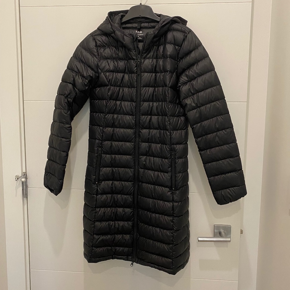 TNA  - puffer - XS - new condition